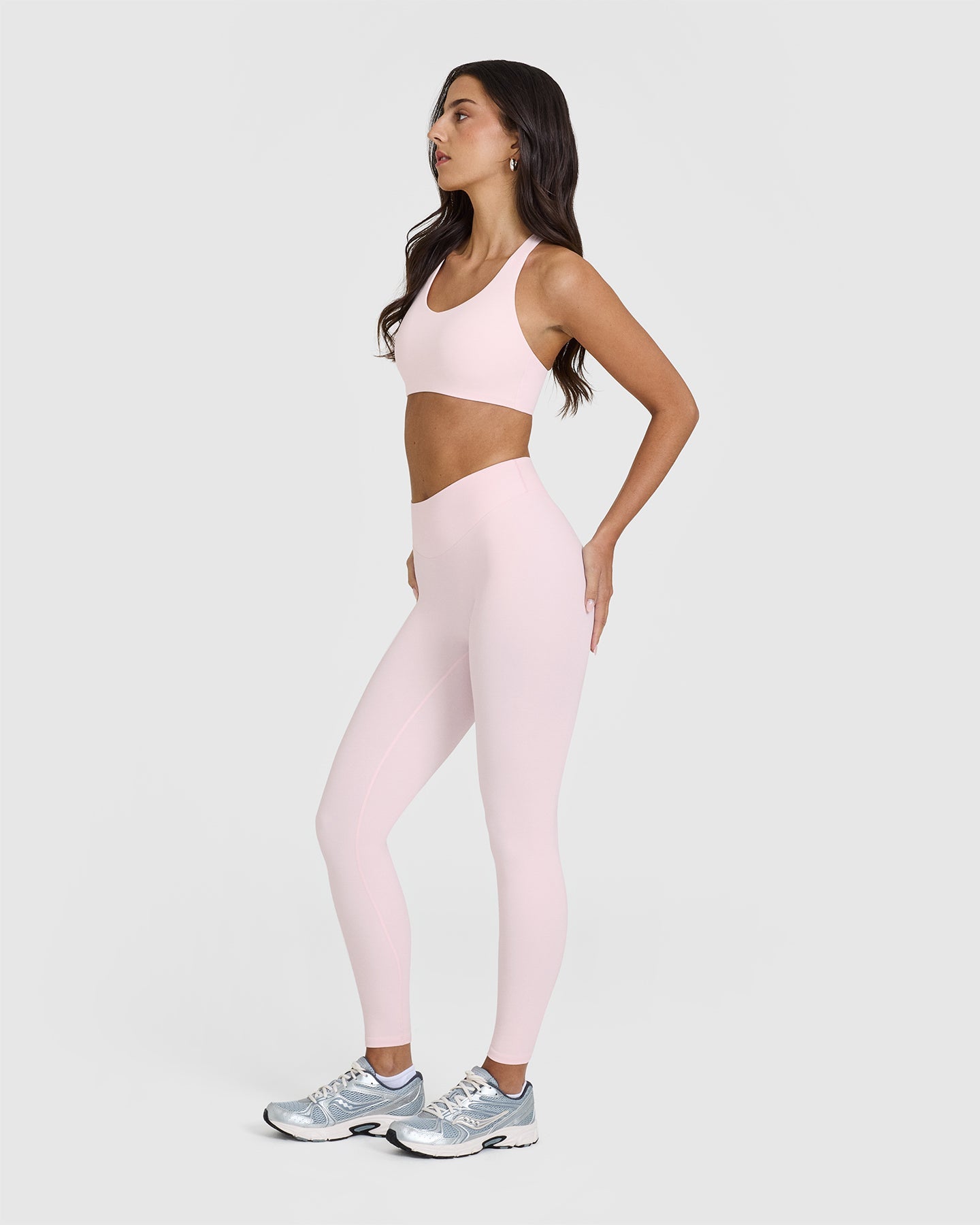 SoftMotion™ Leggings with White Logo | Ballet Pink