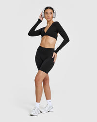Unified Twist Front Long Sleeve Crop Top | Black