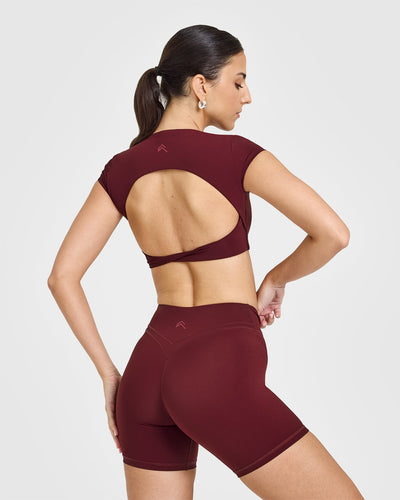 Unified Twist Front Short Sleeve Crop Top | Rosewood