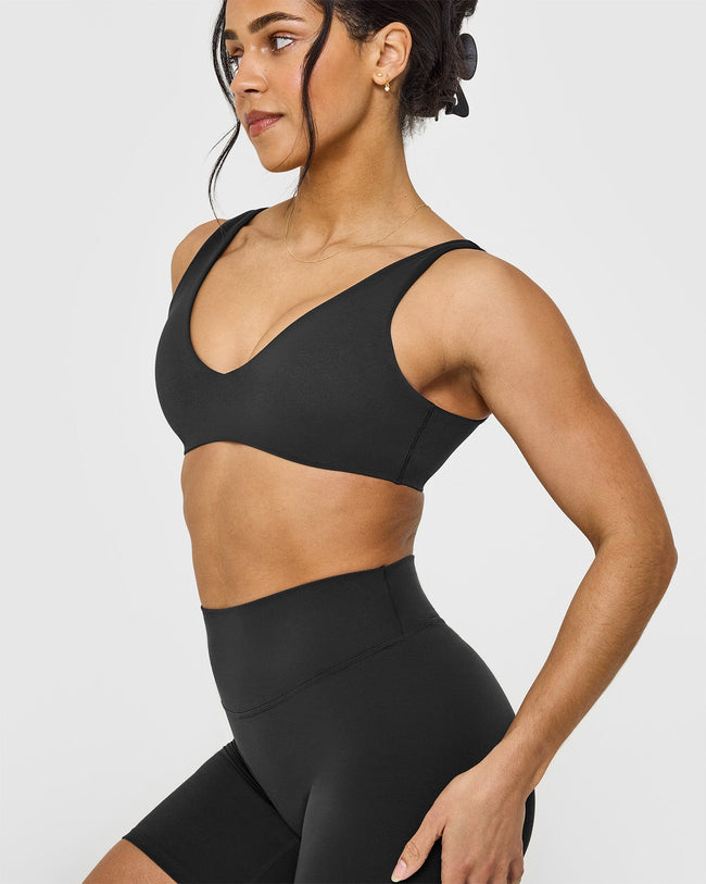SoftMotion™ Scoop Back Bralette | Soft Black