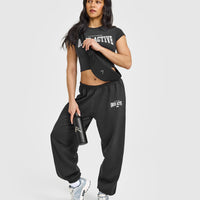 Lightweight Jogger With Athletic Graphic | Soft Black