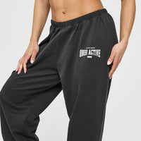 Lightweight Jogger With Athletic Graphic | Soft Black