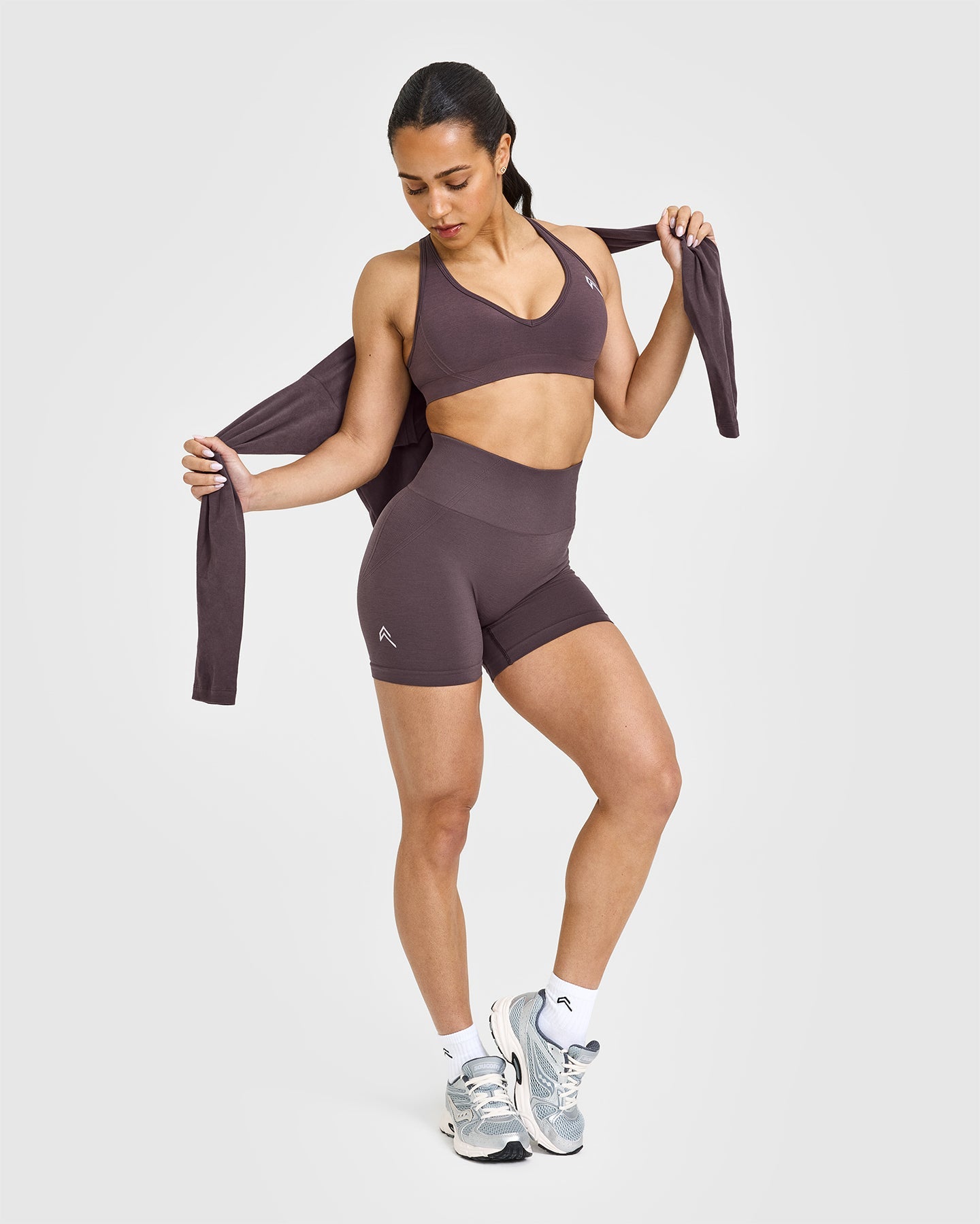 Effortless Seamless Shorts with White Logo | Umber Brown