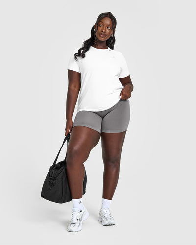 Go To Seamless Loose Top | White