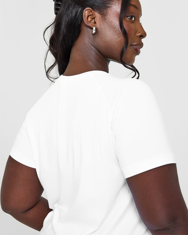 Go To Seamless Loose Top | White