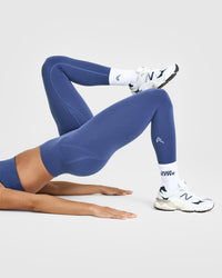 Effortless Seamless Leggings with White Logo | Shadow Blue