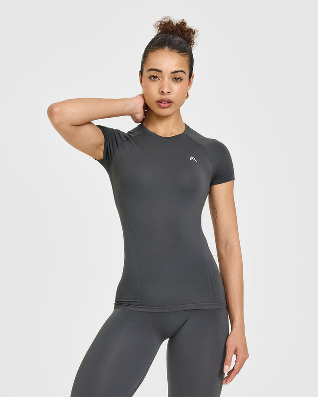 Go To Seamless Fitted Top | Coal