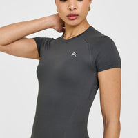 Go To Seamless Fitted Top | Coal