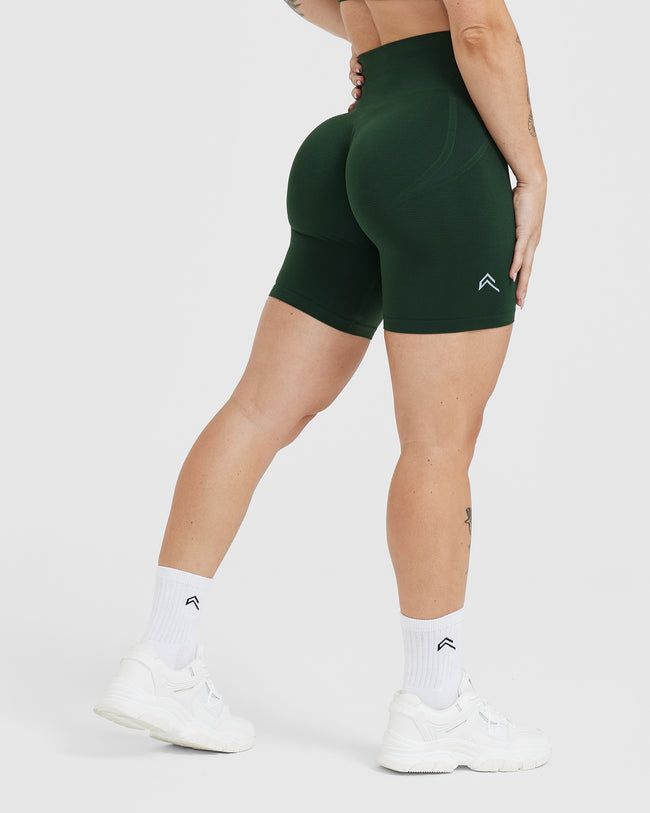 Effortless Seamless Cycling Shorts with White Logo | Evergreen