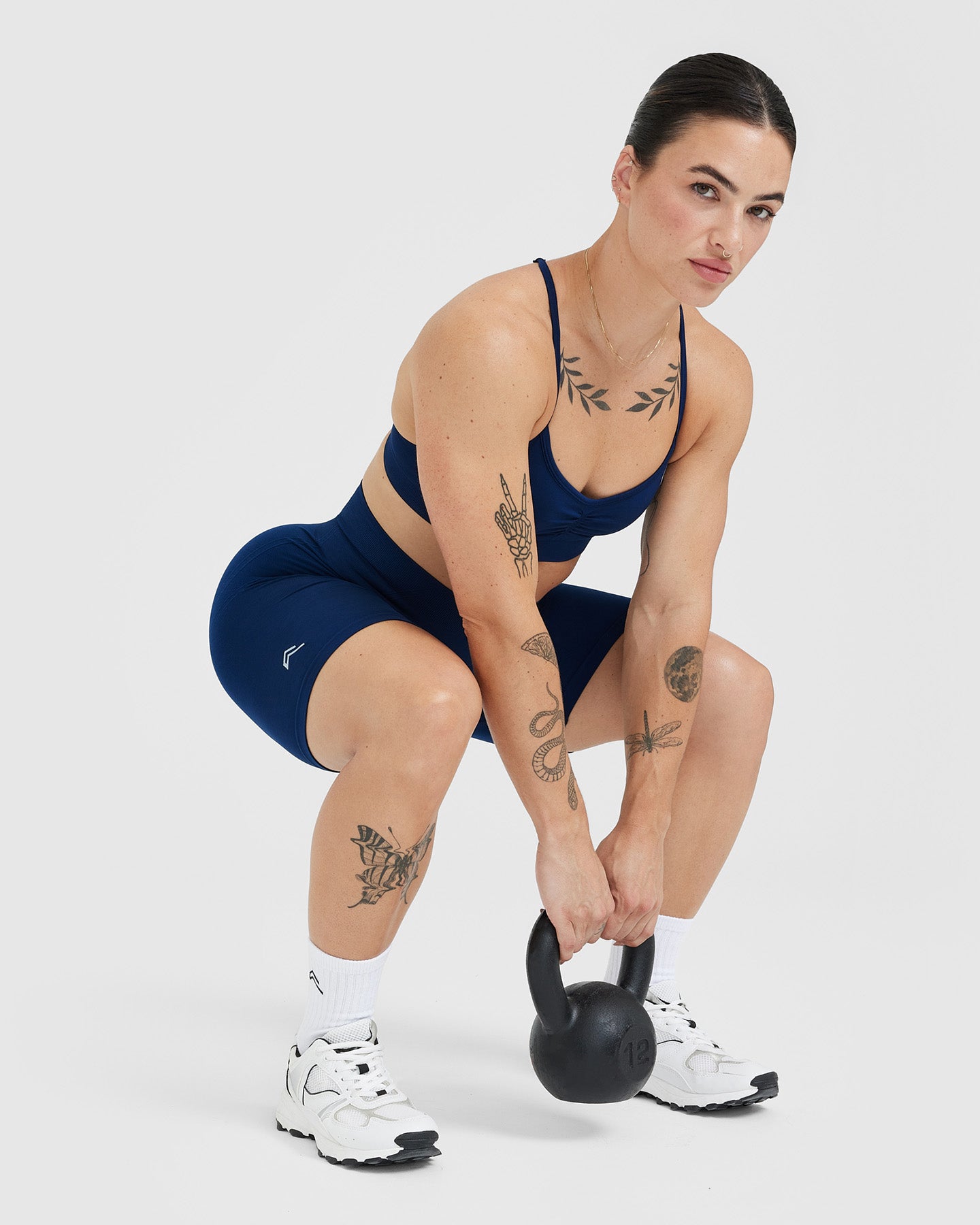 Effortless Seamless Cycling Shorts with White Logo | Midnight