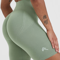 Effortless Seamless Cycling Shorts with White Logo | Sage
