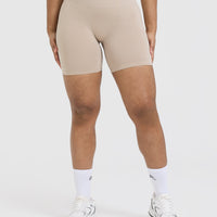 Effortless Seamless Shorts with White Logo | Mushroom Brown