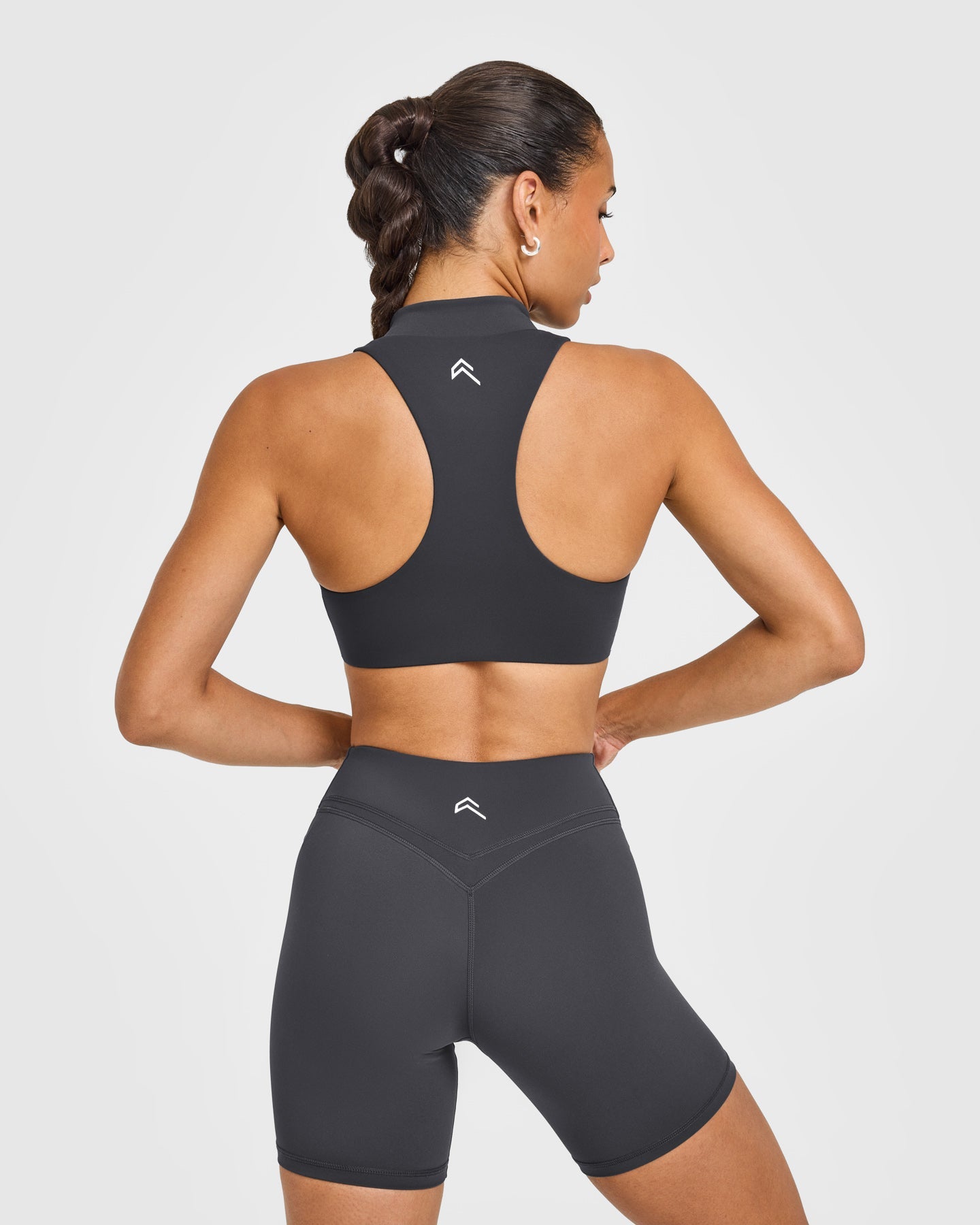 EasyLift™ Zip High Neck Sports Bra with White Logo | Coal
