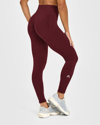 Effortless Seamless Leggings with White Logo | Rosewood