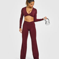 Unified Twist Front Long Sleeve Crop Top White Logo | Rosewood