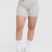 Timeless High Waisted Shorts 6" | Light Grey