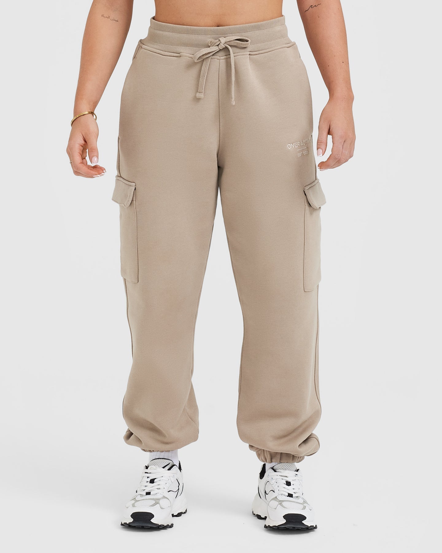 All Day Est 2020 Cargo Joggers | Sandstone