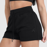 Classic Shorts | Black