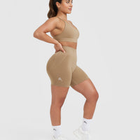 Effortless Seamless Shorts with White Logo | Dune Brown