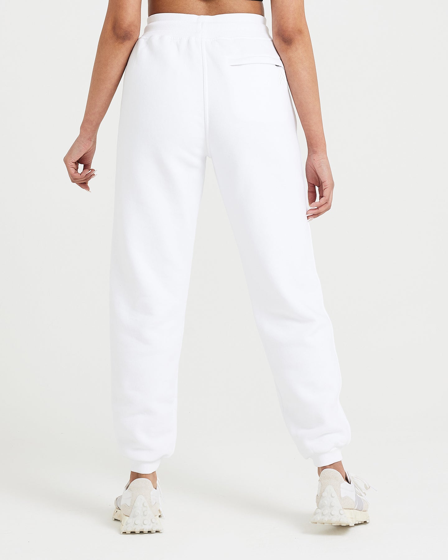 Classic Lounge Joggers | White