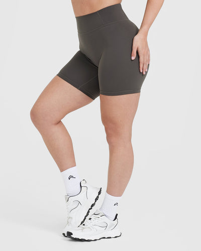 Timeless High Waisted Shorts 6" | Deep Taupe