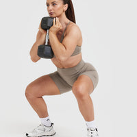 Timeless High Waisted Shorts 6" | Minky