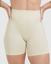 Timeless High Waisted Shorts 6" | Vanilla