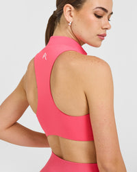 EasyLift™ Zip High Neck Sports Bra with White Logo | Hot Girl Pink
