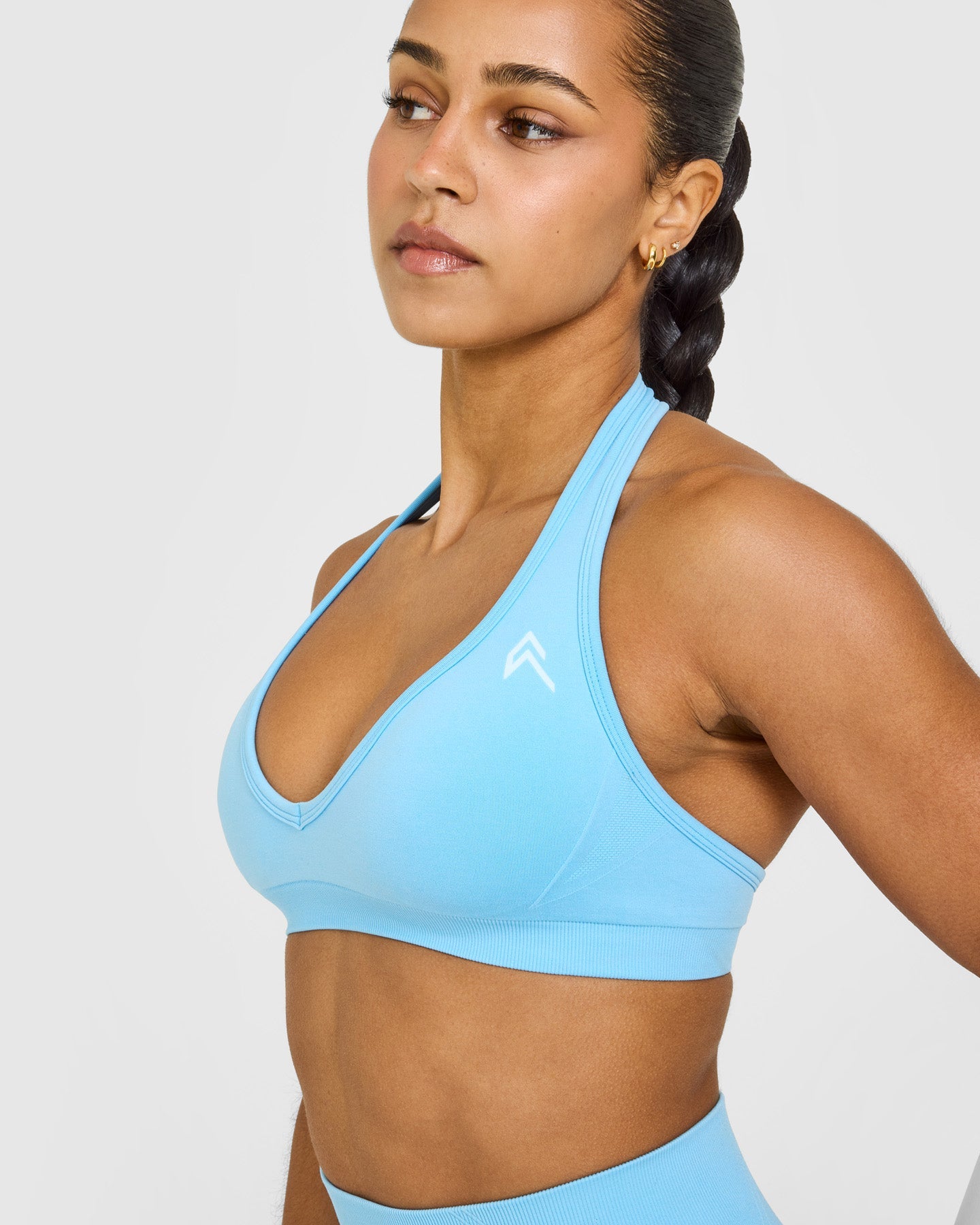 Effortless Seamless Halter Neck Sports Bra with White Logo | Arctic Blue