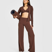 SoftMotion™ Contrast Scoop Back Bralette with White Logo | Espresso Brown