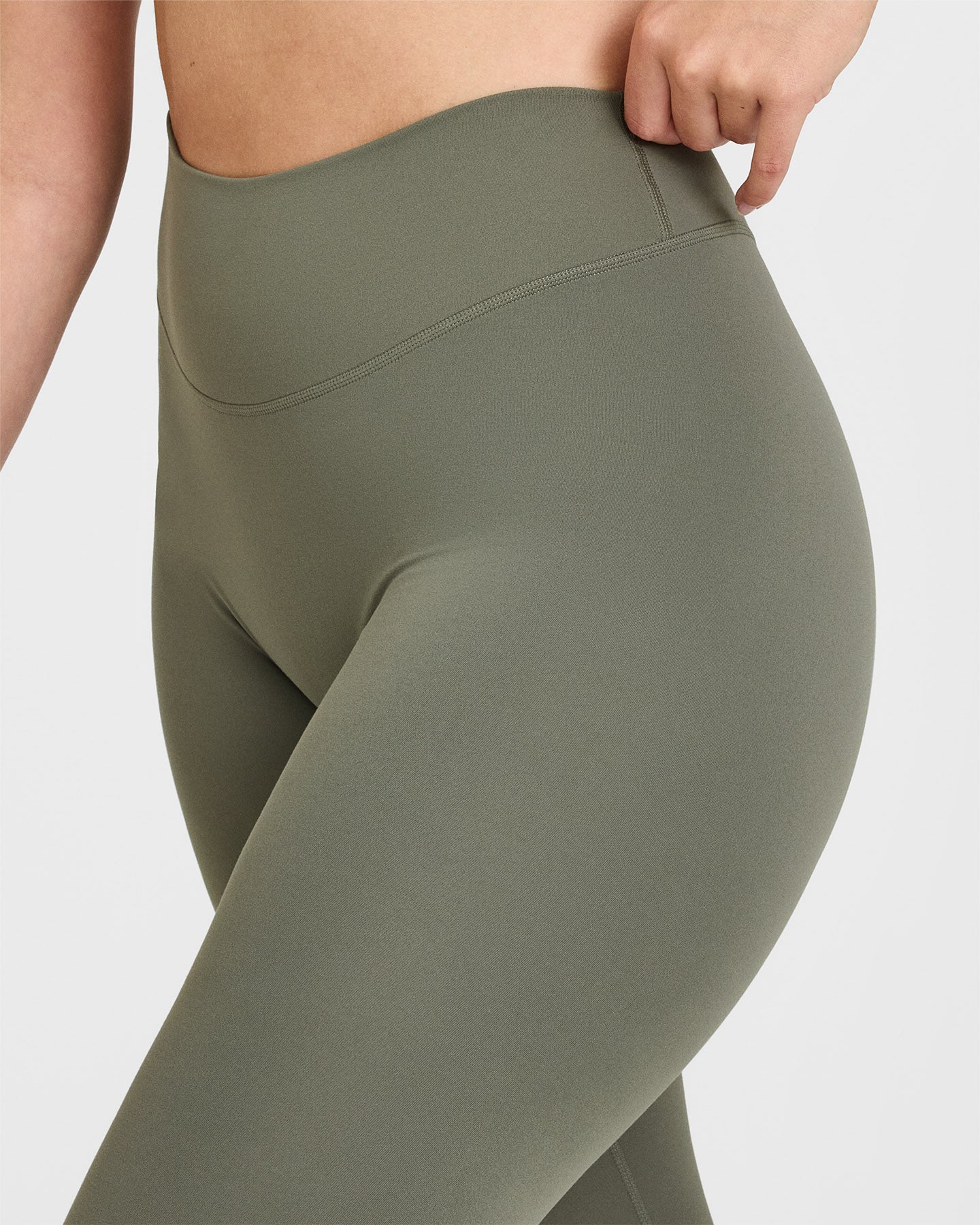 SoftMotion™ Leggings with White Logo | Alpine Green