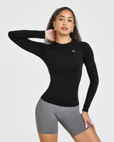 Go To Seamless Fitted Long Sleeve Top | Black