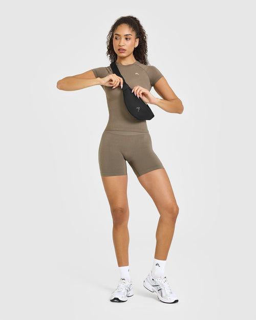 Go To Seamless Fitted Top | Moss Brown