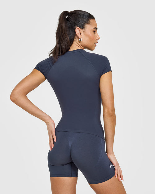 Go To Seamless Fitted Top | True Blue