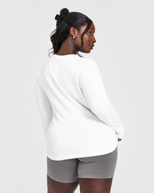 Go To Seamless Loose Long Sleeve Top | White