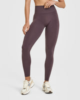 Effortless Seamless Leggings with White Logo | Umber Brown