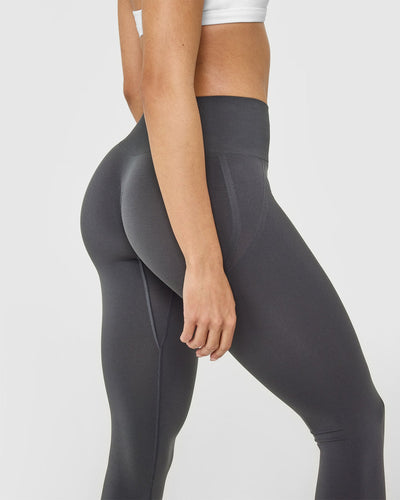 EffortlessLift™ Seamless Leggings with White Logo | Coal