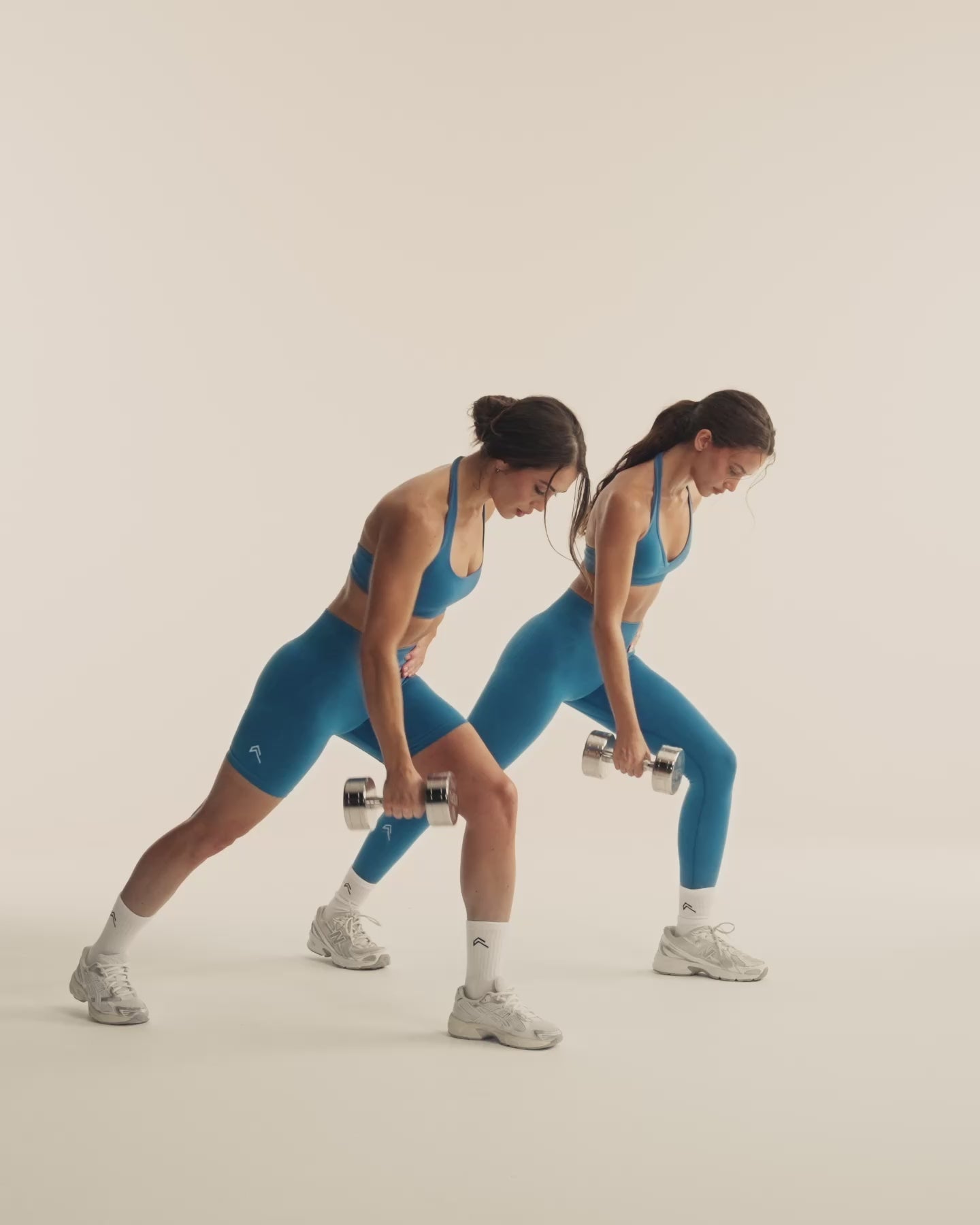 EffortlessLift™ Seamless Shorts with White Logo | Ocean Blue