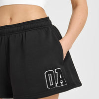 Foundations Oversized Oner 25 Shorts | Black