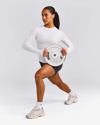 Oner Seamless Fitted Long Sleeve Regular Top | White