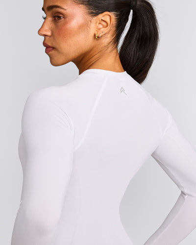 Oner Seamless Fitted Long Sleeve Regular Top | White