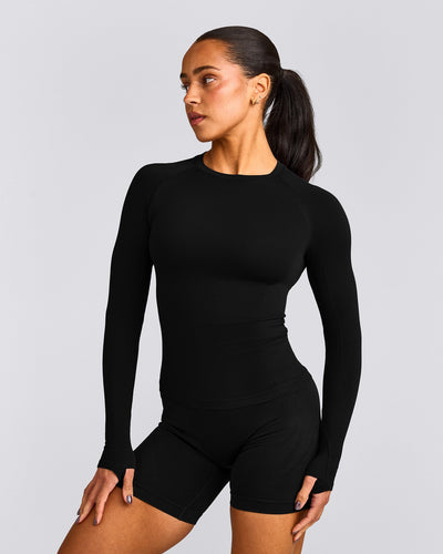 Oner Seamless Fitted Long Sleeve Regular Top | Soft Black