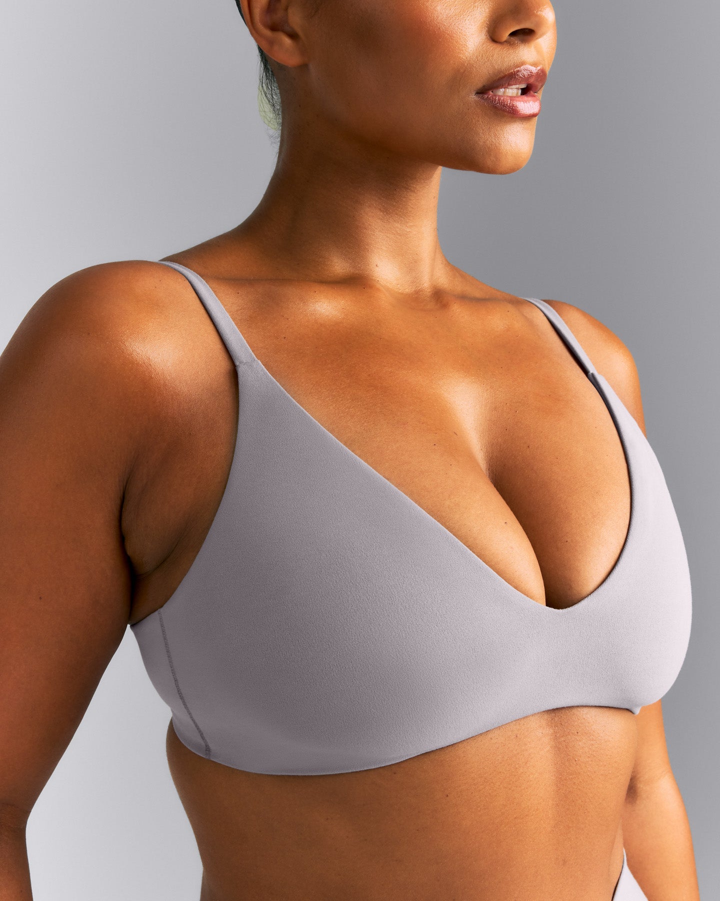 SoftMotion™ Strappy Scoop Bralette | Zinc Gray