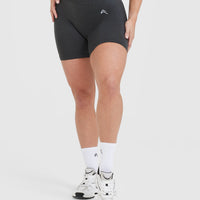 Classic Seamless 2.0 Mid Shorts | Coal Marl