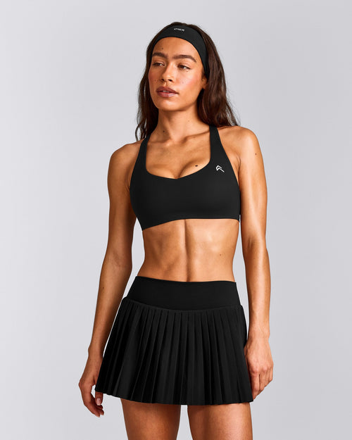 EasyLift™ Cross Back Sports Bra with Gray Logo | Black