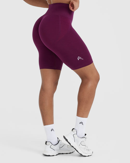 Effortless Seamless Cycling Shorts with White Logo | Ripe Fig