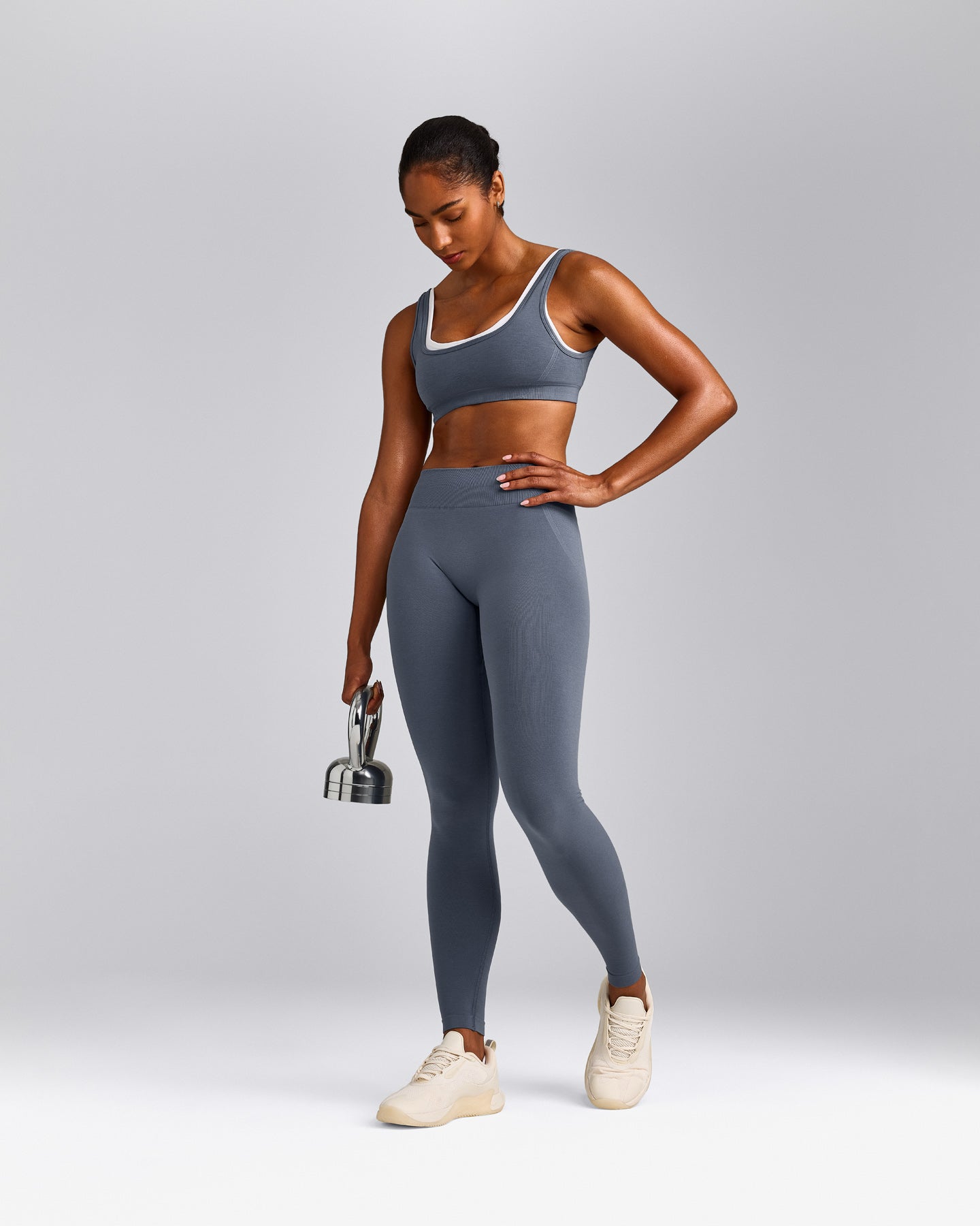 EffortlessLift™ Seamless Mid Rise Leggings with Gray Logo | Light Granite Blue