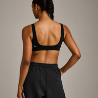 EffortlessLift™ Square Neck Sports Bra with Grey Logo | Black