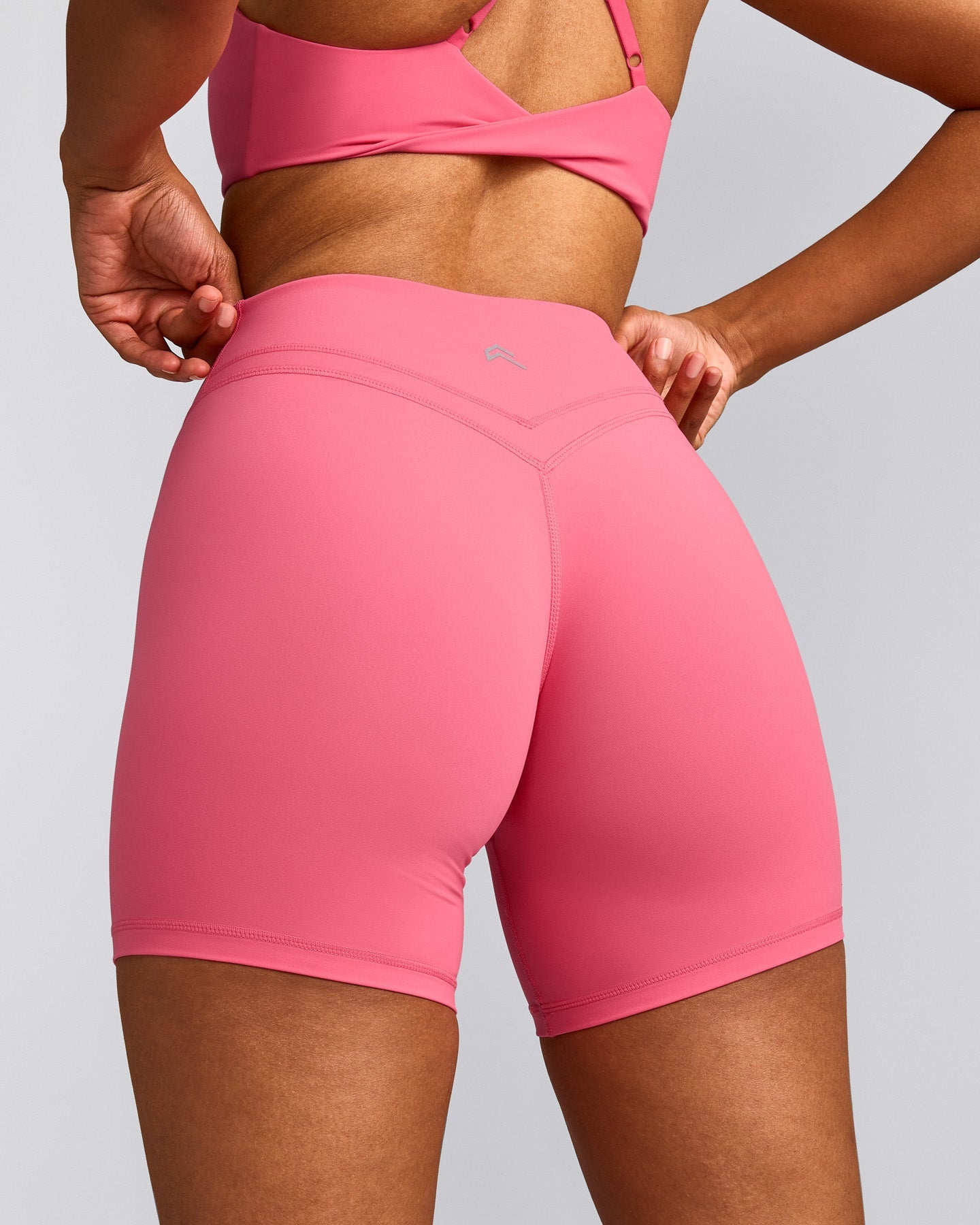 UnifiedMove™ Wrap Shorts 6" with Reflective Logo | Hot Girl Pink