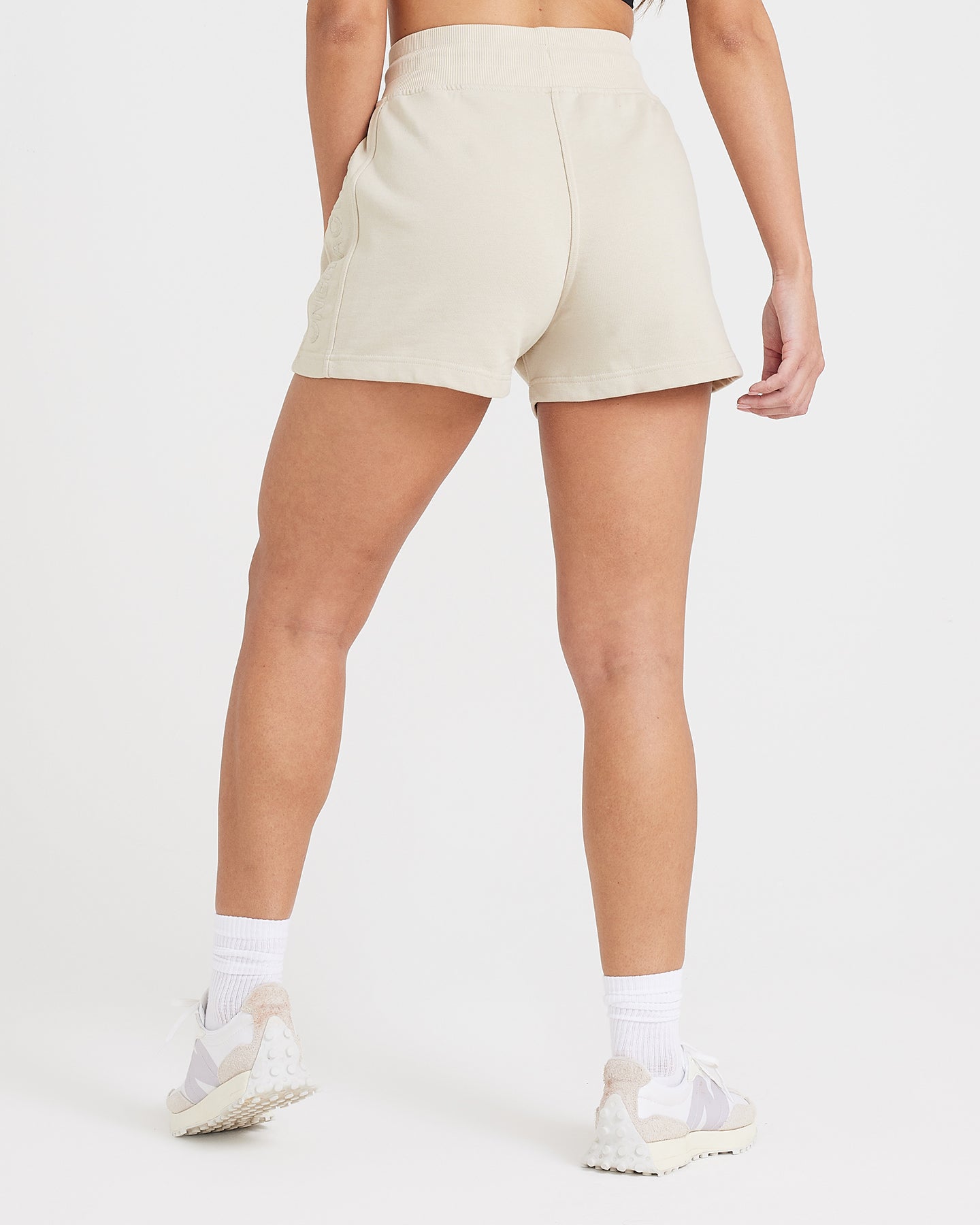 Classic Lounge Lightweight Shorts | Sand